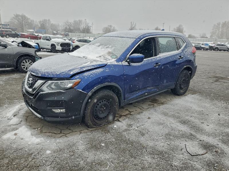 2017 NISSAN ROGUE S — VIN KNMAT2MV8HP560610