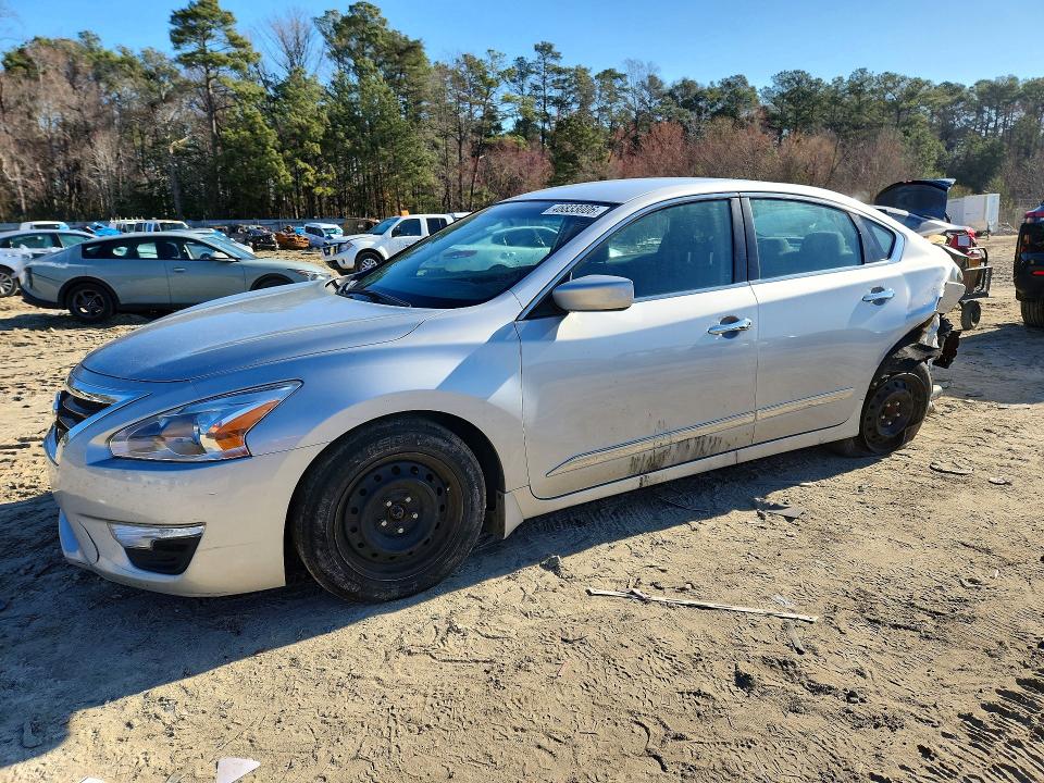 2015 NISSAN ALTIMA — VIN 1N4AL3AP2FN356234