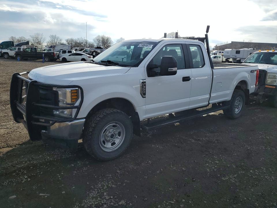 2019 FORD F350 — VIN 1FT8X3B61KEF79894