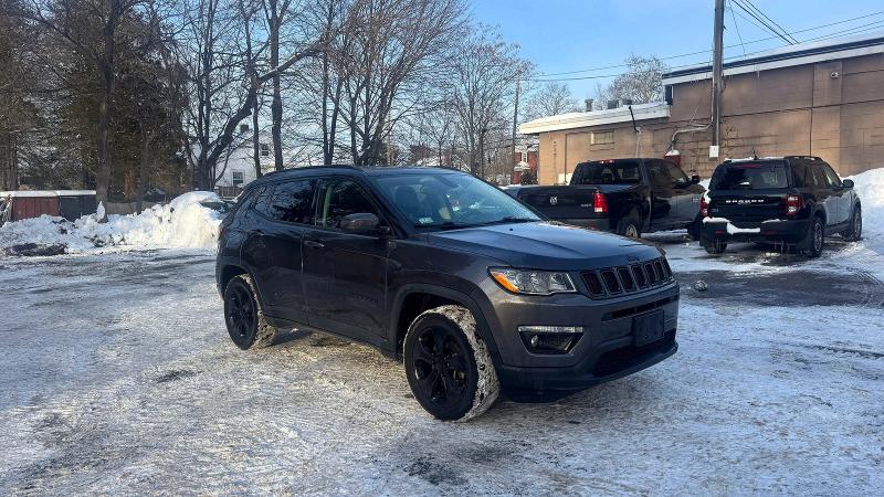 2018 JEEP COMPASS LA — VIN 3C4NJDBBXJT395026