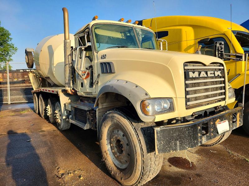 1M2GR2GC2KM004963
