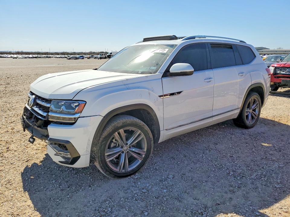 2019 VOLKSWAGEN ATLAS — VIN 1V2YR2CAXKC558561