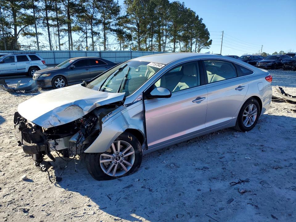 2017 HYUNDAI SONATA — VIN 5NPE24AF8HH536235
