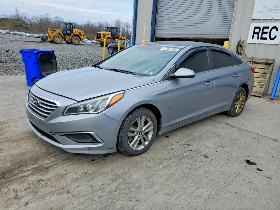 2017 HYUNDAI SONATA — VIN 5NPE24AF2HH518717