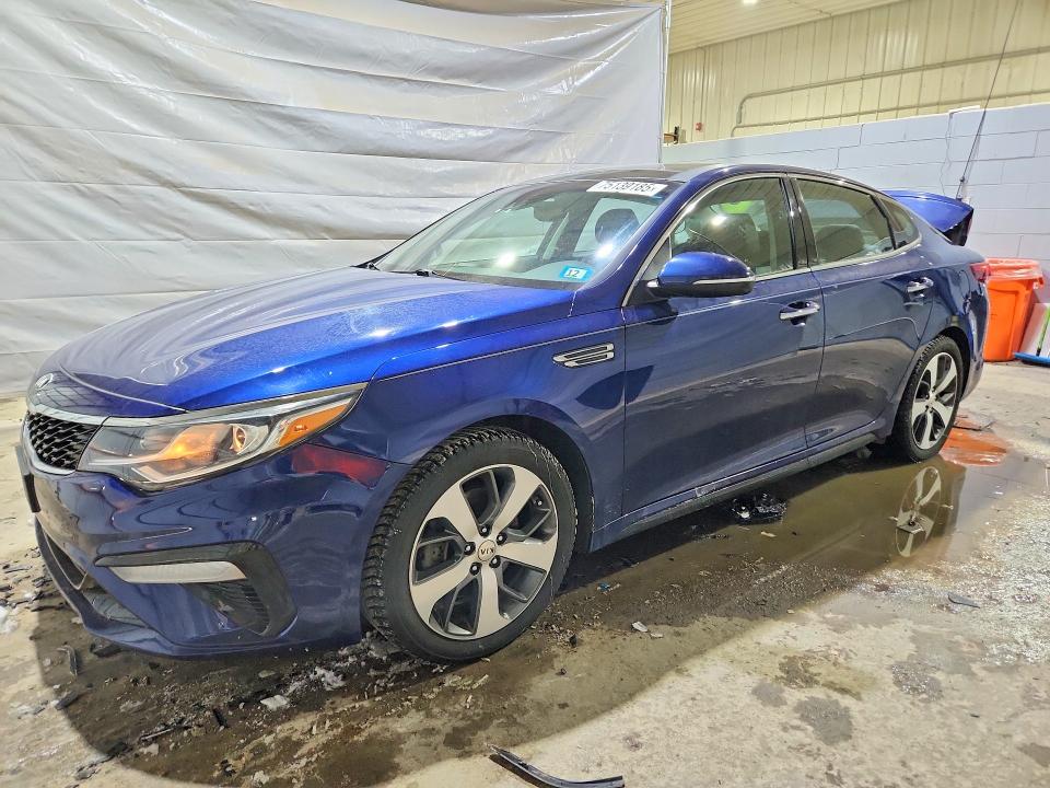 2019 KIA OPTIMA — VIN 5XXGT4L35KG324145