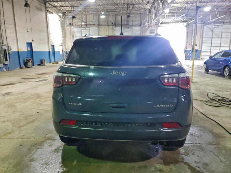 3C4NJDCB4JT201556