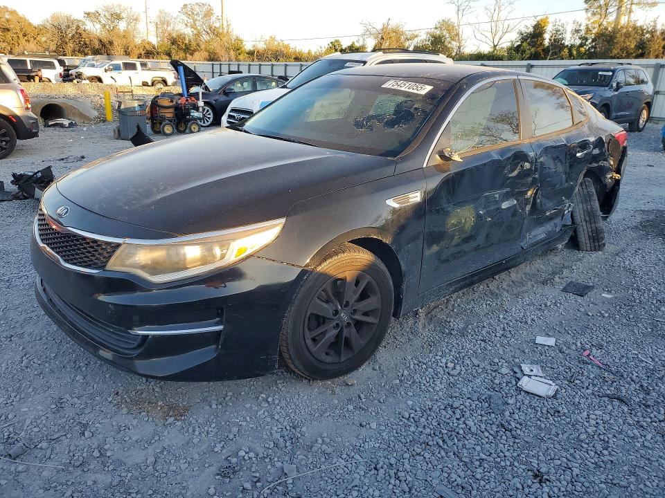 2018 KIA OPTIMA LX — VIN 5XXGT4L36JG228071