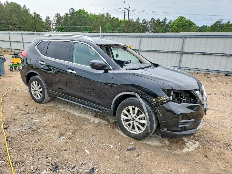 KNMAT2MT8LP513987