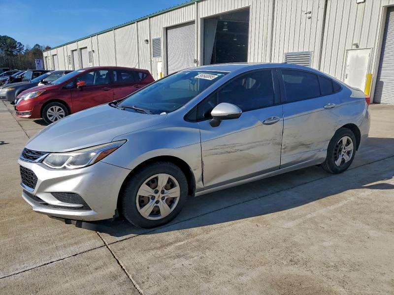 2018 CHEVROLET CRUZE — VIN 1G1BC5SM6J7190059