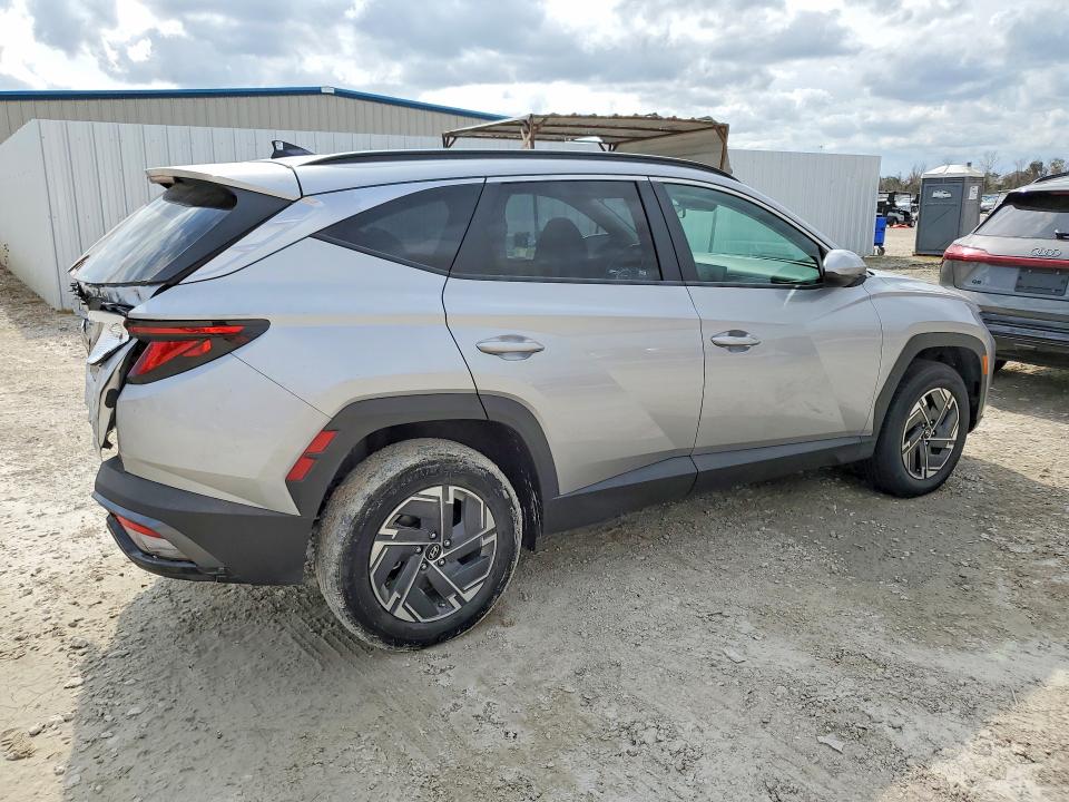 KM8JBDD12SU307136