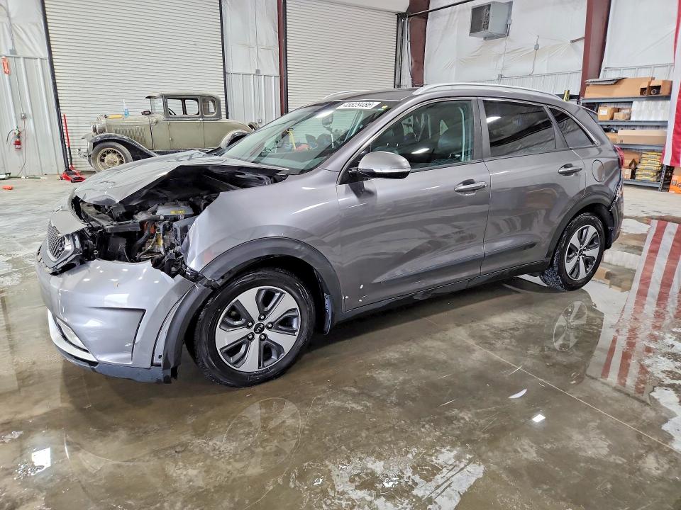 2017 KIA NIRO — VIN KNDCC3LC1H5061657
