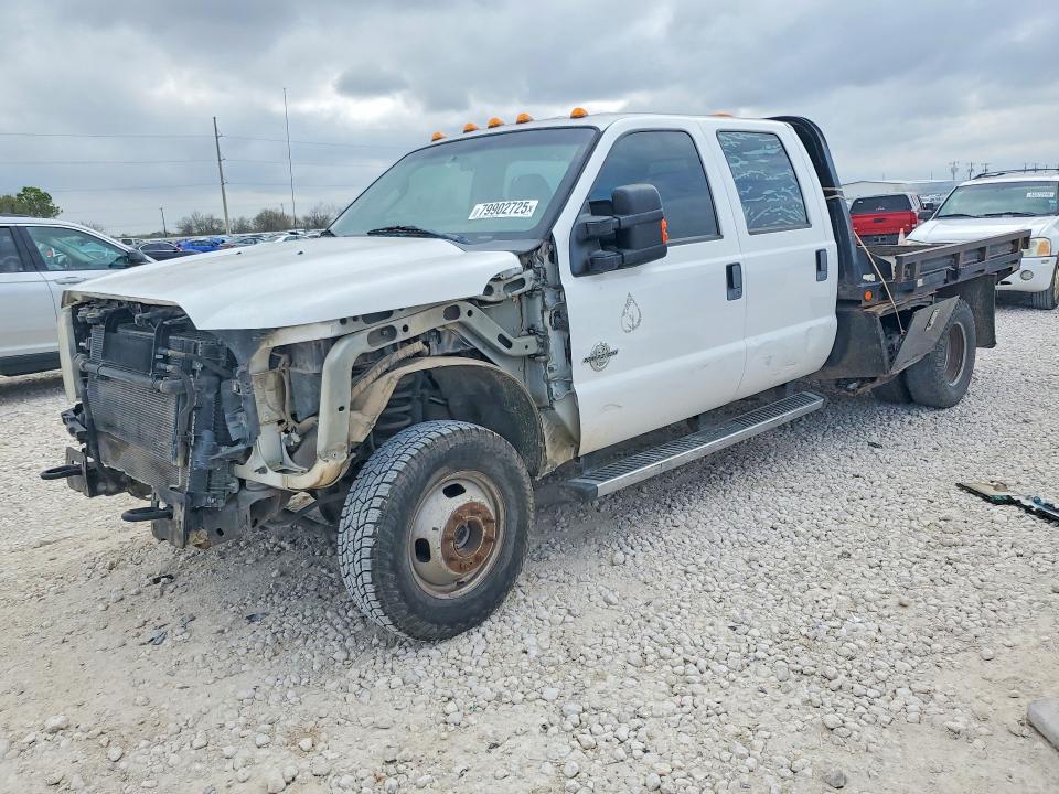 2015 FORD F350 — VIN 1FD8W3HT4FEB96789