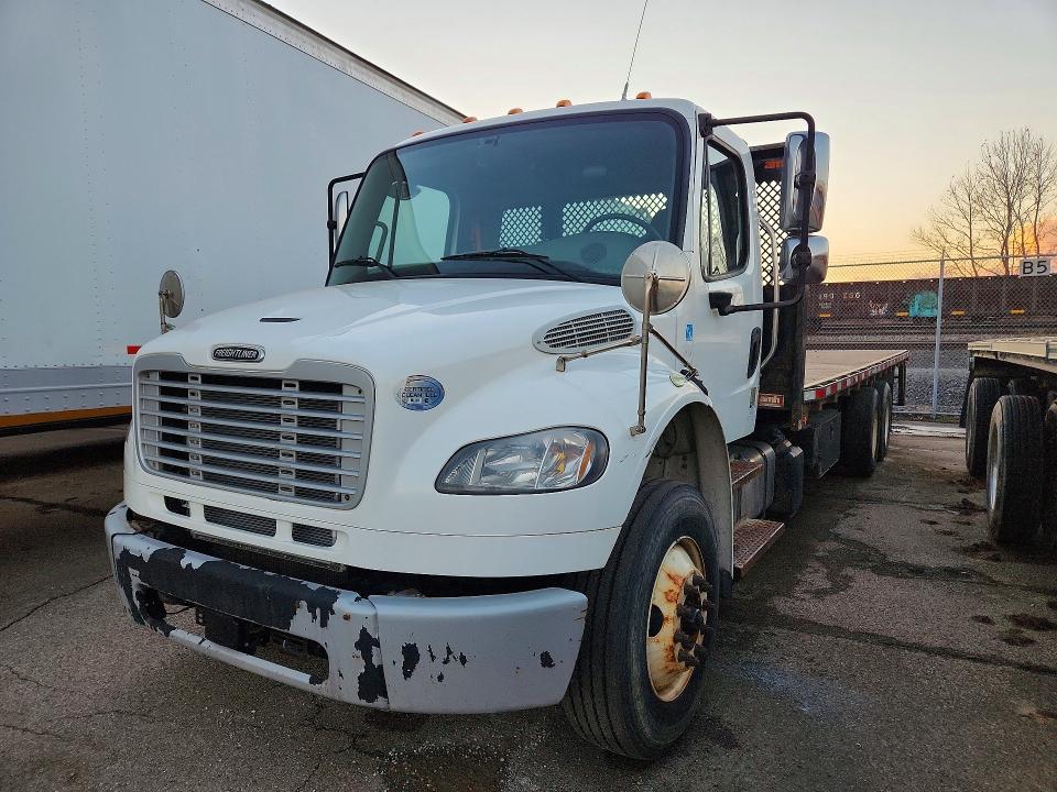 2017 FREIGHTLINER M2 — VIN 1FVHCYCY9HHJF1572