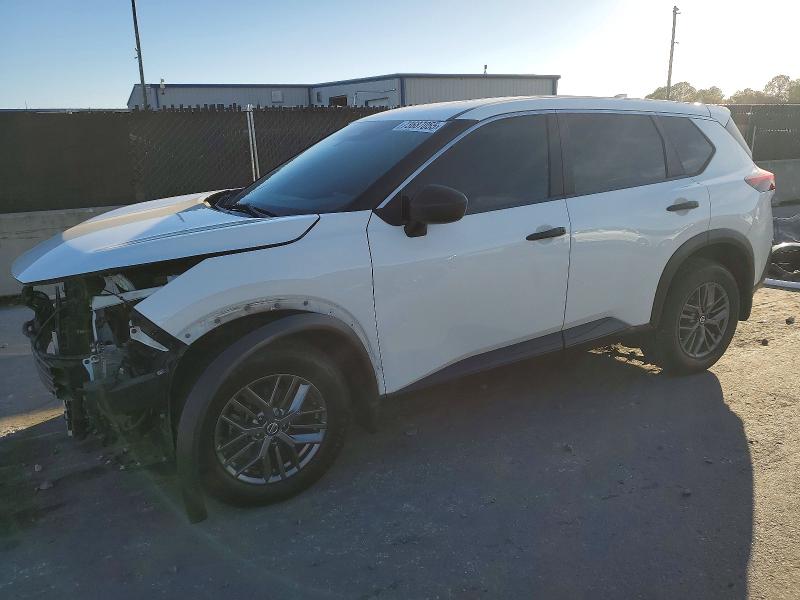2021 NISSAN ROGUE S — VIN JN8AT3AA2MW002800