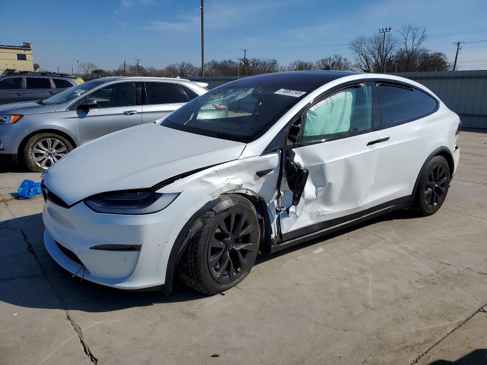 2023 TESLA MODEL X — VIN 7SAXCDE57PF377201
