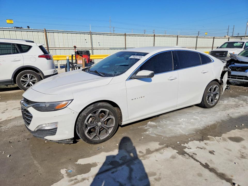 2020 CHEVROLET MALIBU — VIN 1G1ZD5ST0LF122819