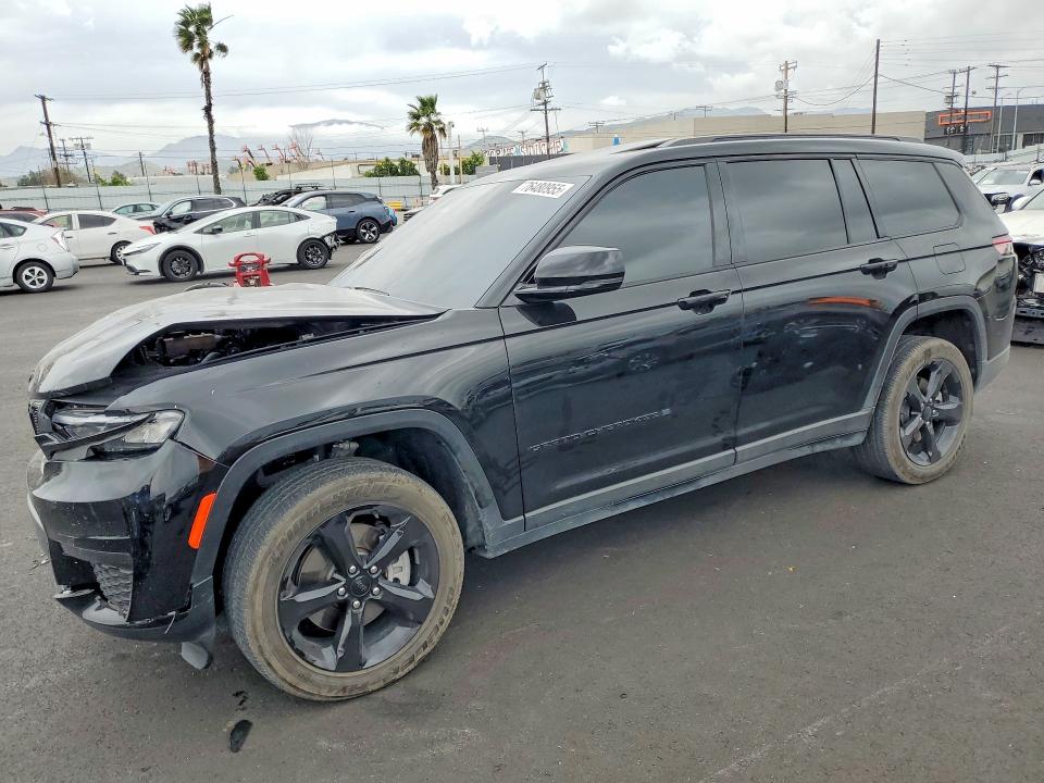 2025 JEEP GRAND CHEROKEE — VIN 1C4RJKAG7S8664568
