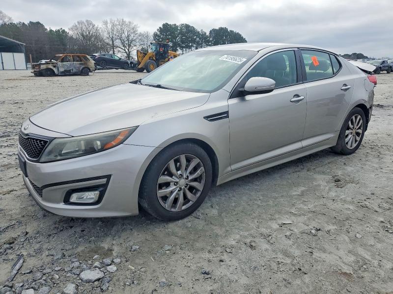 2015 KIA OPTIMA — VIN 5XXGM4A74FG467046