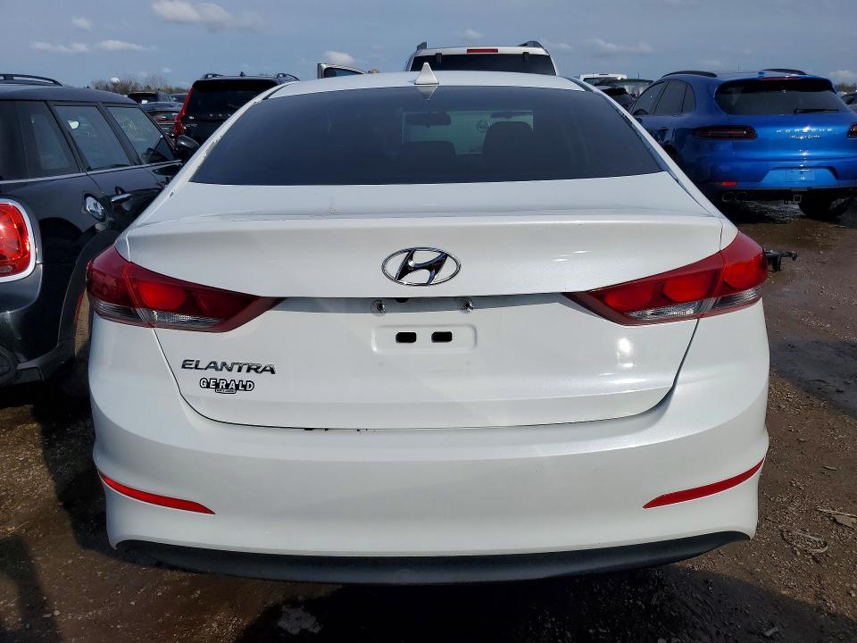 5NPD84LF4JH360300