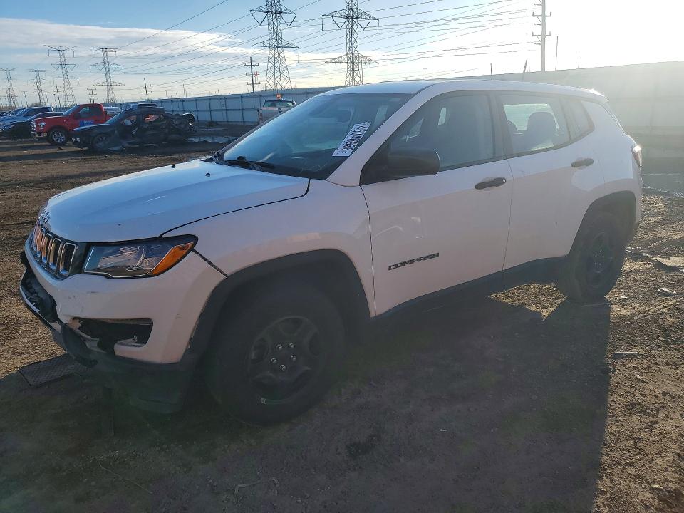 2018 JEEP COMPASS — VIN 3C4NJCABXJT318832