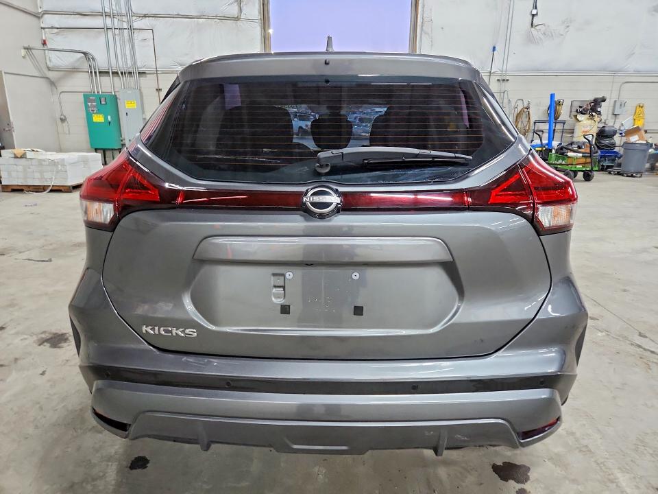 3N1CP5BV3RL494761