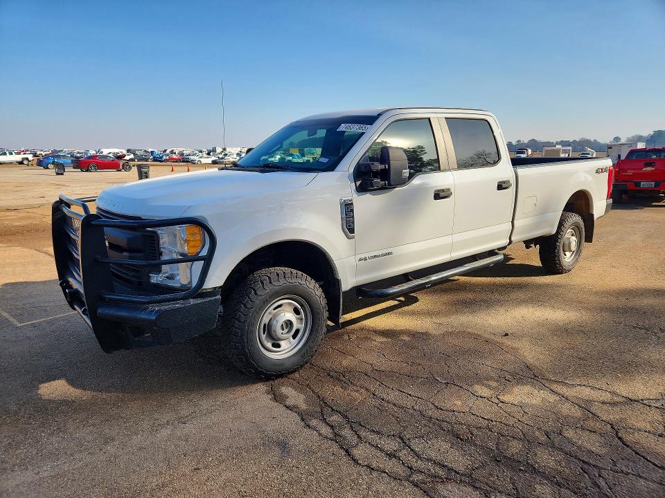 2017 FORD F350 — VIN 1FT8W3BTXHED11072