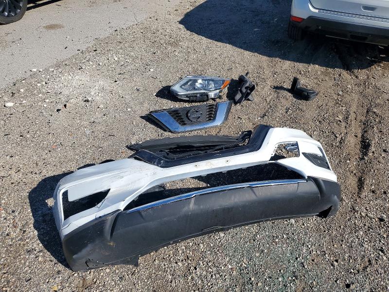 KNMAT2MV4HP608880