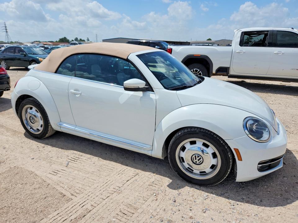 3VW5DAAT8JM502890