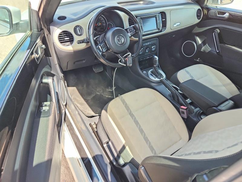 3VW5DAAT8JM502890