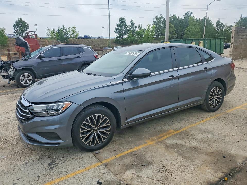 3VWC57BU4MM102988