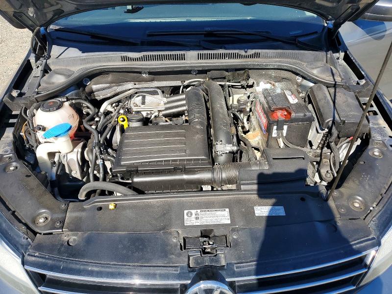 3VW2B7AJ4JM239016