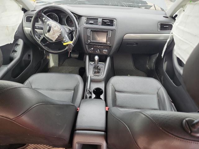 3VWDB7AJ4HM331245