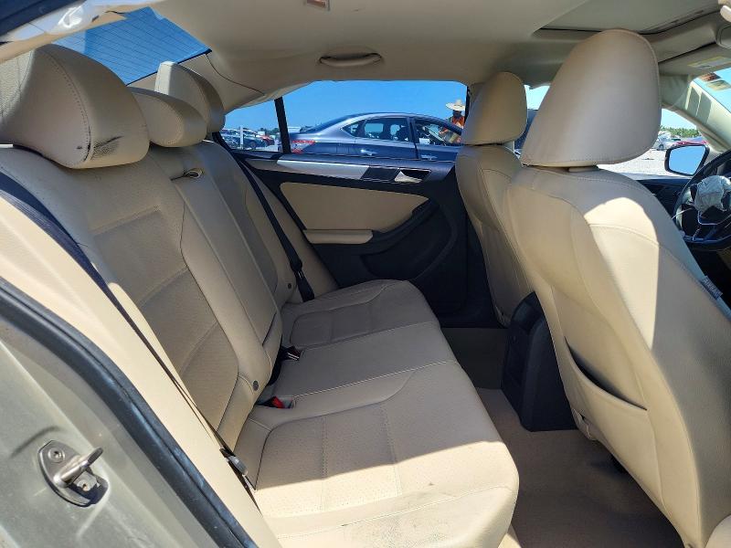 3VWD67AJ6GM332013