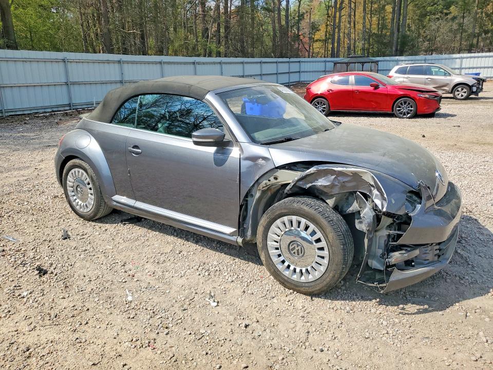 3VW517AT2GM804678