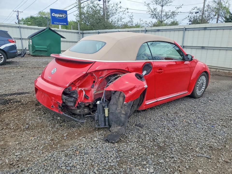 3VW517AT0GM821155
