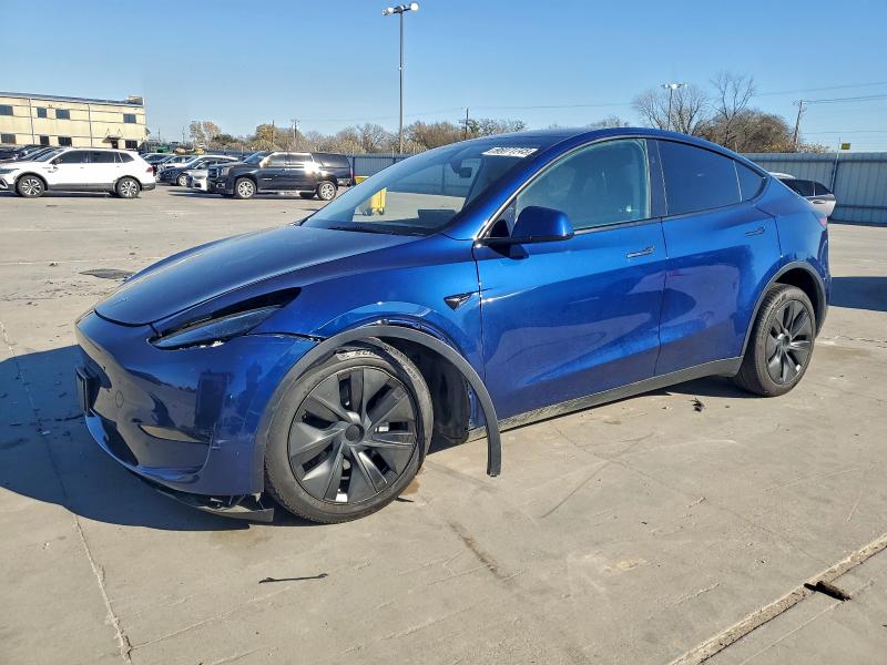 2024 TESLA MODEL Y — VIN 7SAYGDED4RA330630