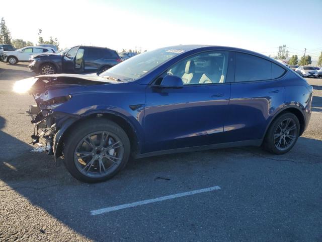 2024 TESLA MODEL Y — VIN 7SAYGDED2RF197207