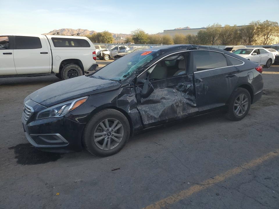 2017 HYUNDAI SONATA — VIN 5NPE24AF0HH472319
