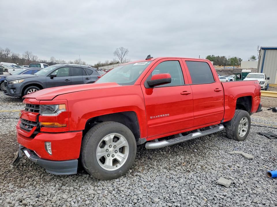2018 CHEVROLET SILVERADO — VIN 3GCUKREC7JG460210