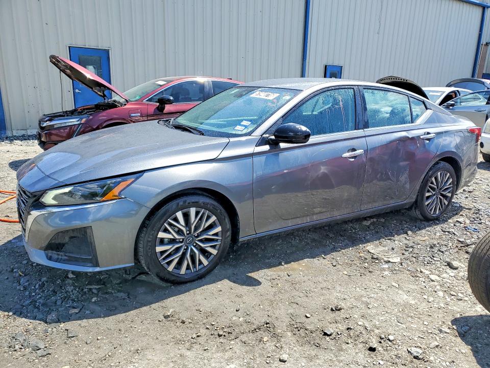 2025 NISSAN ALTIMA — VIN 1N4BL4DV2SN348889
