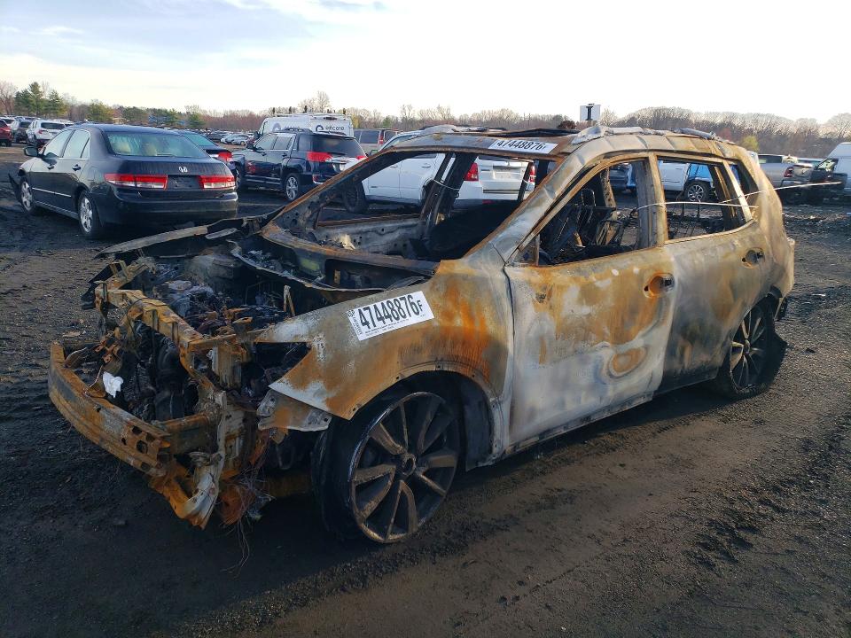 2018 NISSAN ROGUE — VIN JN8AT2MV9JW347777