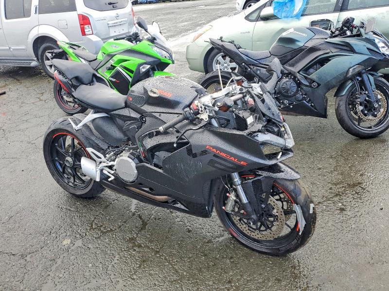 2024 DUCATI PANIGALE — VIN ZDMHAATW2RB013702