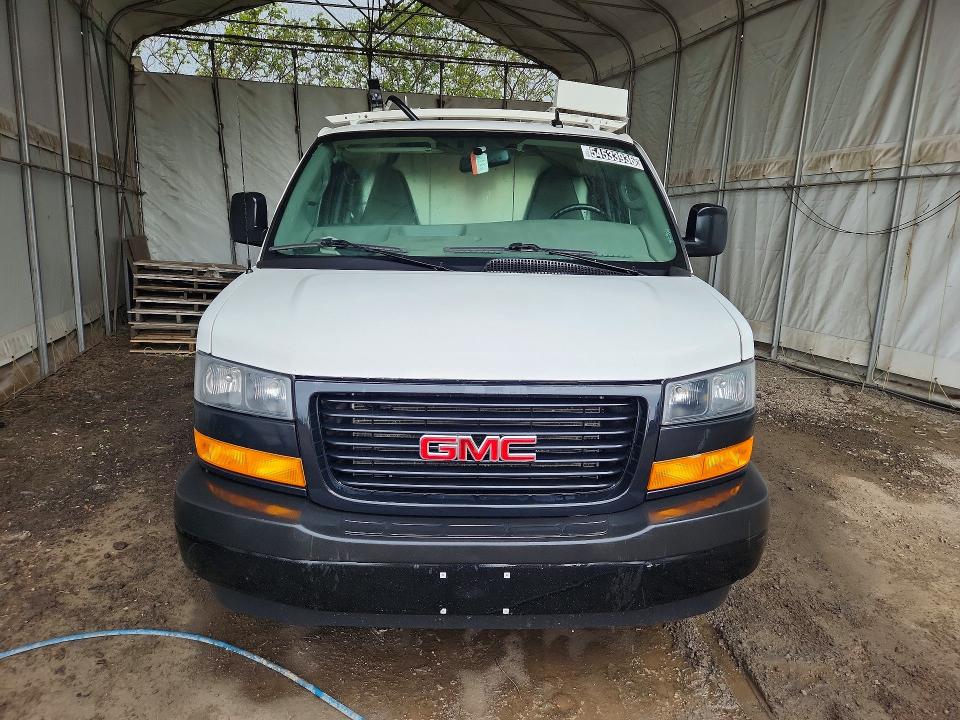 1GTW7AF78M1303902