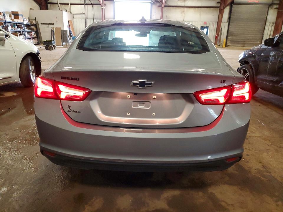 1G1ZD5ST7PF220929