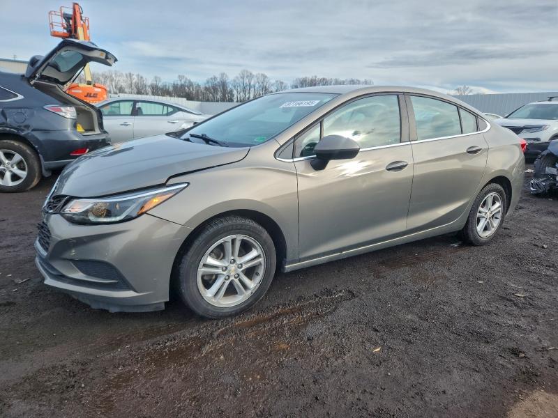 2017 CHEVROLET CRUZE LT — VIN 3G1BE5SM7HS560019