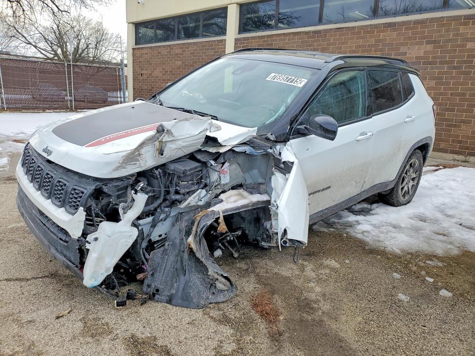 2025 JEEP COMPASS — VIN 3C4NJDDNXST543460