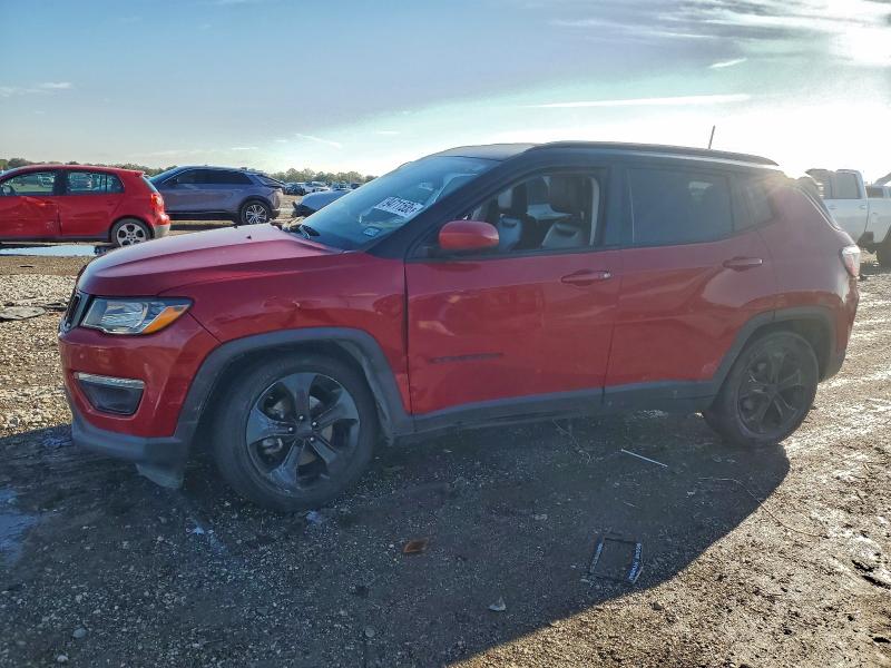 2019 JEEP COMPASS LA — VIN 3C4NJCBB0KT636555