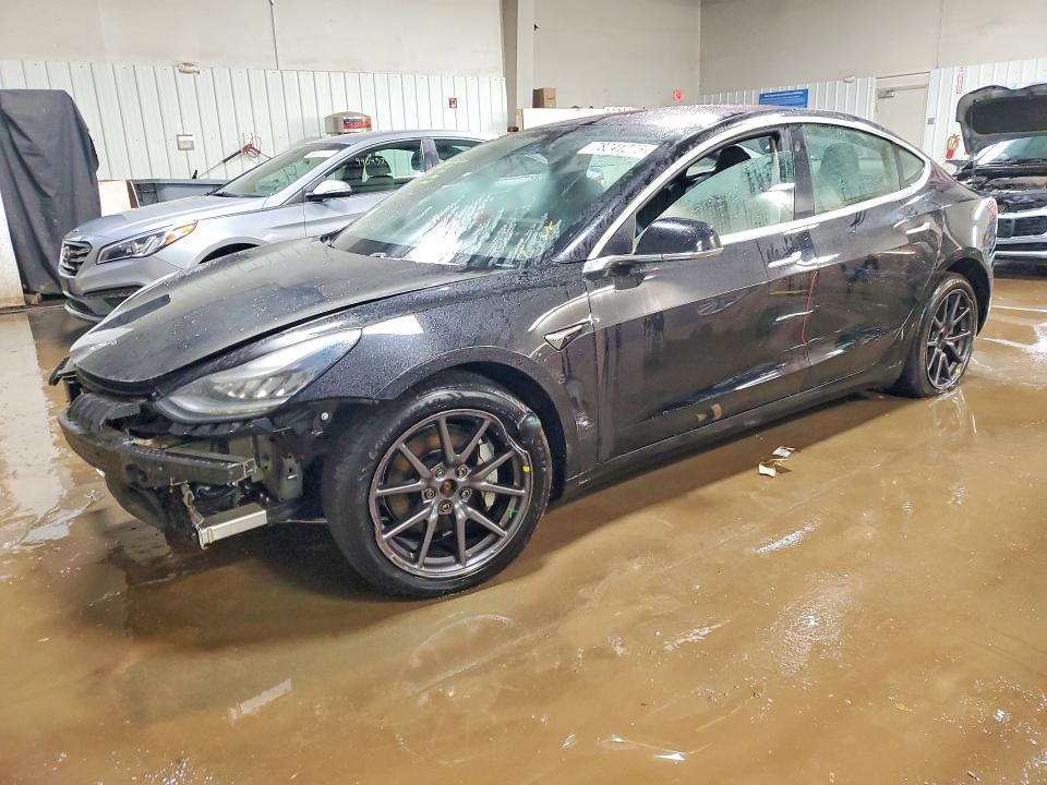 2019 TESLA MODEL 3 — VIN 5YJ3E1EB4KF193479