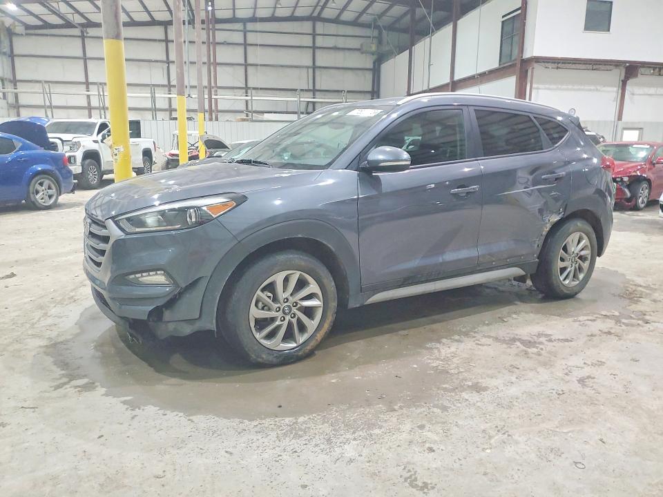 2018 HYUNDAI TUCSON — VIN KM8J33A42JU670346