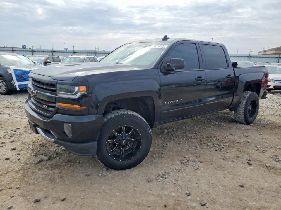 2017 CHEVROLET SILVERADO — VIN 3GCUKREC8HG492710
